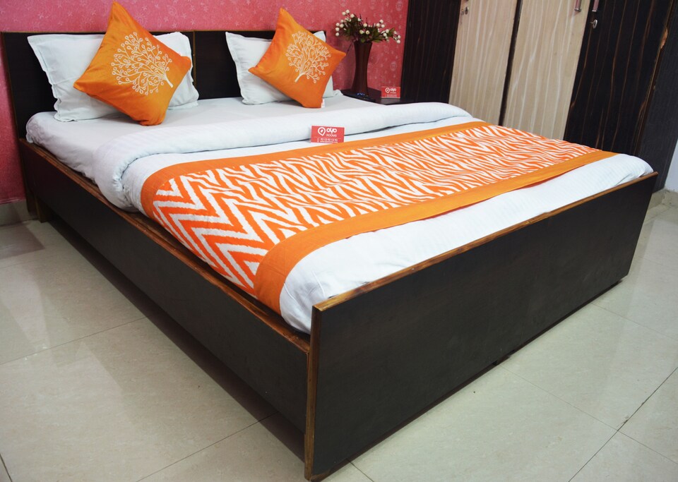 OYO Rooms 005 Swarna Jayanti Park Indirapuram, Indirapuram Ghaziabad, Ghaziabad