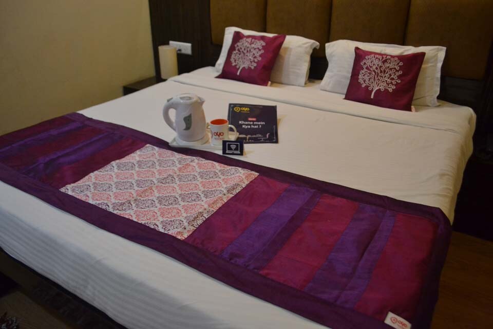 OYO 2472 Hotel Shamrock International, Pandri Road, Raipur