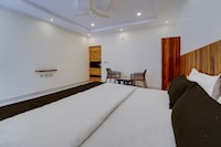 Hotel O ESTORIA HOTEL & RESORT