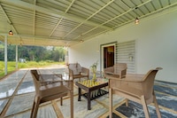 Hotel O ESTORIA HOTEL & RESORT