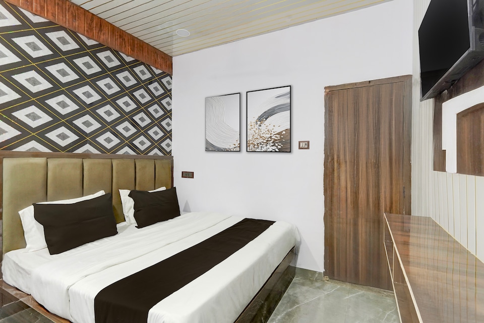 Hotel O Heaven Stay, North Delhi, Delhi