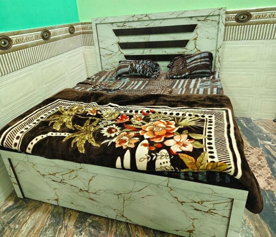 SPOT ON Hotel The Urgent, Mirhachi, Mirhachi