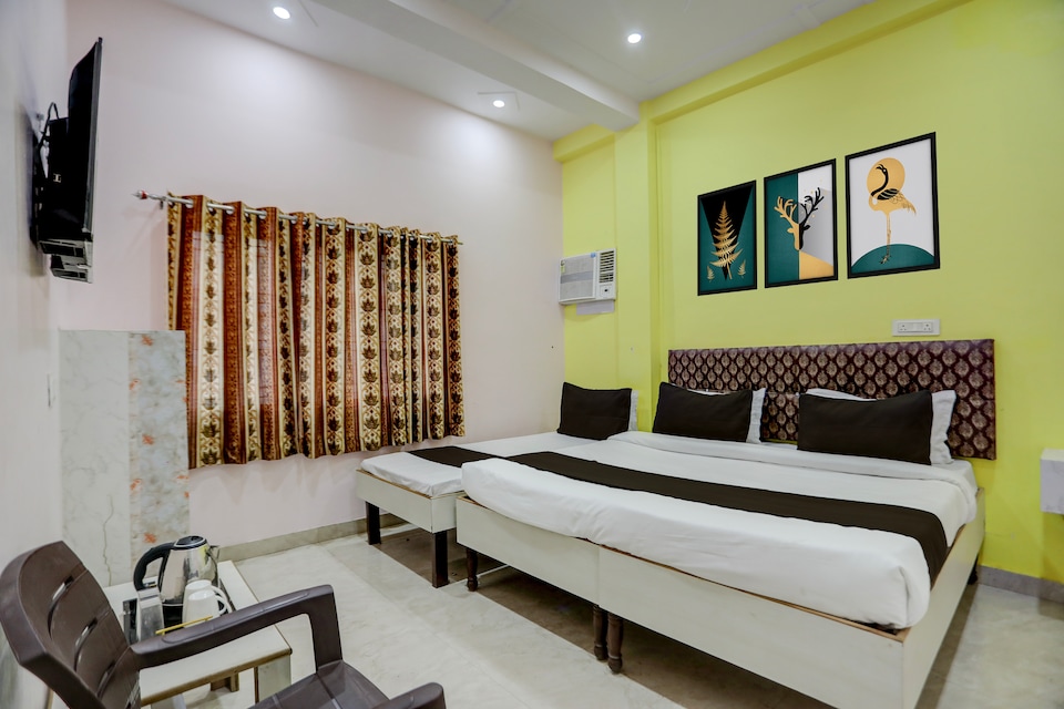 Hotel O Shree Puram Paying Guest House , Cantonment, Varanasi