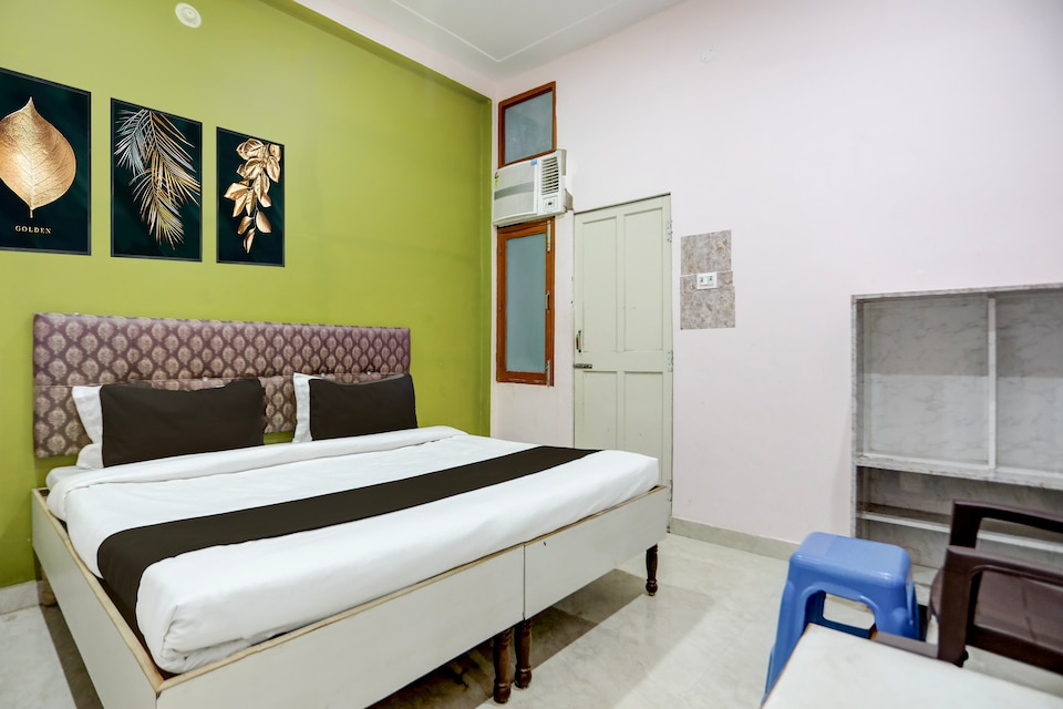 Hotel O Shree Puram Paying Guest House , Cantonment, Varanasi
