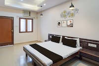 Hotel O  NEW CLARK INN & BANQUET 