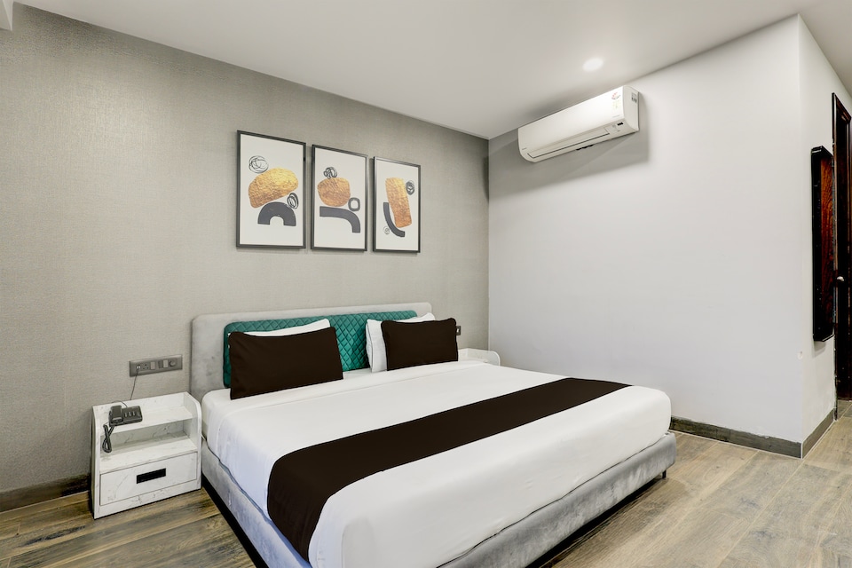 Townhouse OAK One Stayz Hotel, Sohna Road, Gurgaon