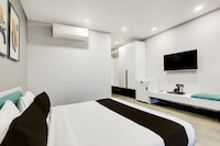 Townhouse OAK One Stayz Hotel