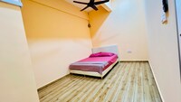 POP 91235 Syurgaku Harith Homestay