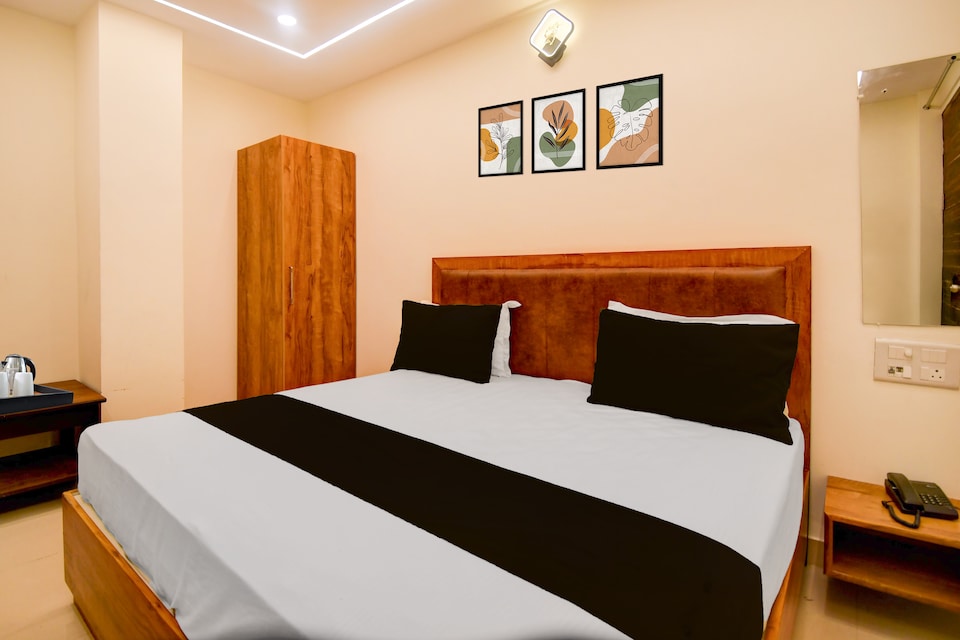Super Townhouse Gomti Nagar Station Formerly Budget In, Gomti Nagar Lucknow, Lucknow