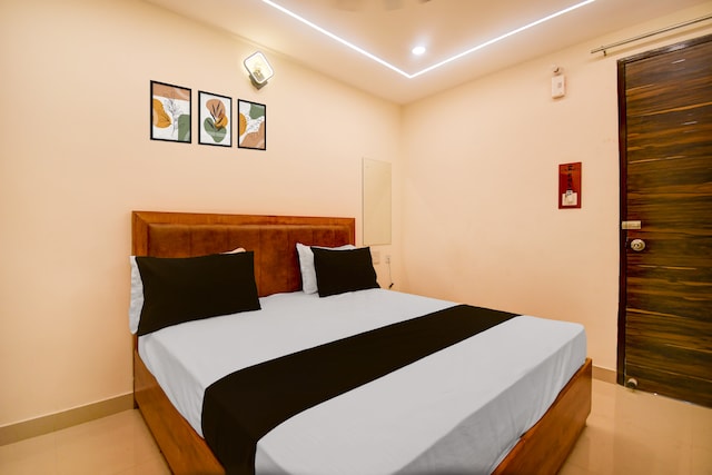 Townhouse Gomti Nagar Station Formerly Budget In