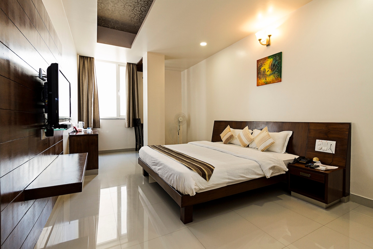 hotel compact maple leaf, bangalore, book @ ₹3099 - oyo rooms hotel compact maple leaf, bangalore, book @ ₹3099 - oyo rooms
