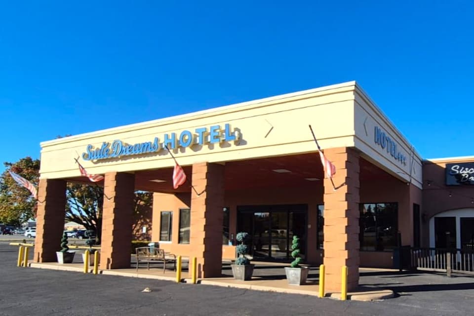 Suite Dreams Motel Mattoon I 57, Mattoon, IL, Mattoon, IL