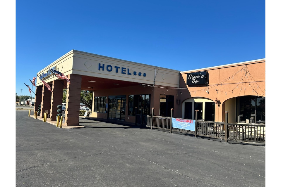 Suite Dreams Motel By Capital O Mattoon I - 57, Mattoon, IL, Mattoon, IL