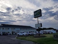 Bilmar Inn & Suites by Hotel O Hwy 77