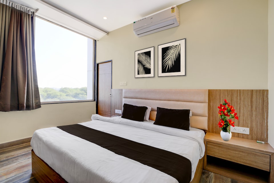 Super Townhouse Mahamrityunjay Dwar Ujjain Formerly Hotel Prakash, Ujjain Indore Road, Ujjain