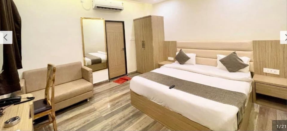 Townhouse Mahamrityunjay Dwar Ujjain Formerly Hotel Prakash, Ujjain Indore Road, Ujjain