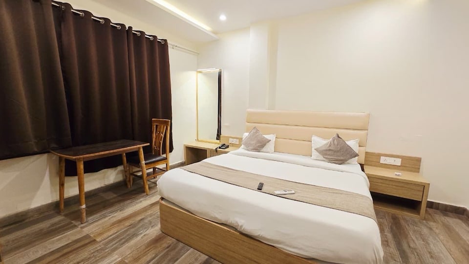 Townhouse Mahamrityunjay Dwar Ujjain Formerly Hotel Prakash, Ujjain Indore Road, Ujjain