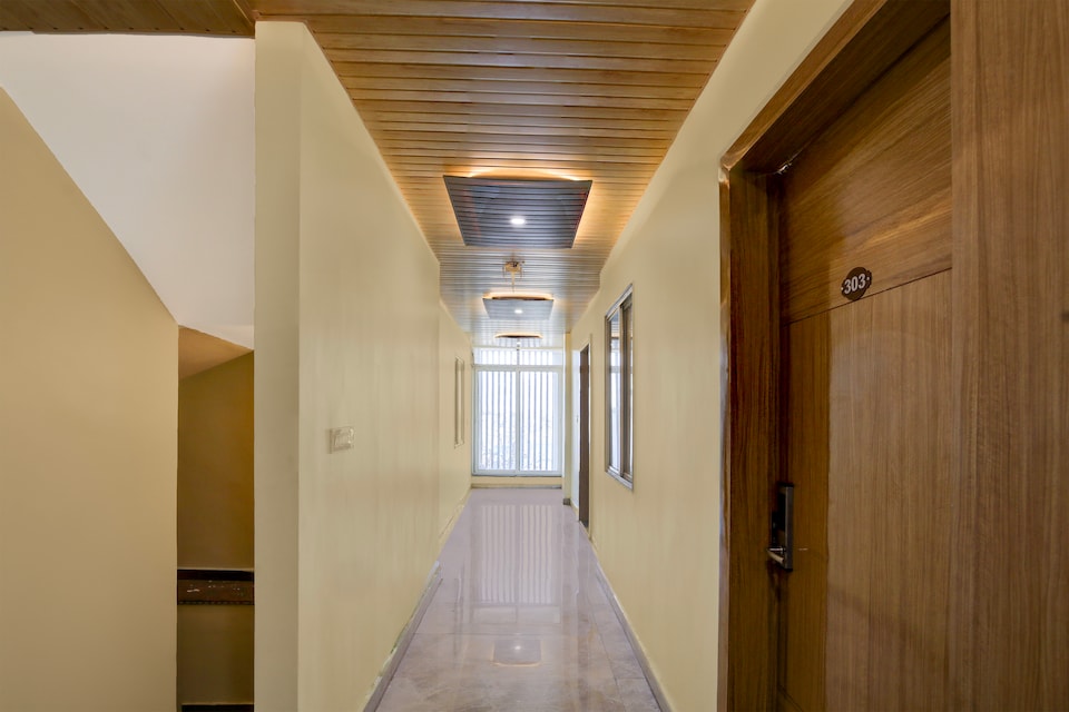 Townhouse Mahamrityunjay Dwar Ujjain Formerly Hotel Prakash, Ujjain Indore Road, Ujjain