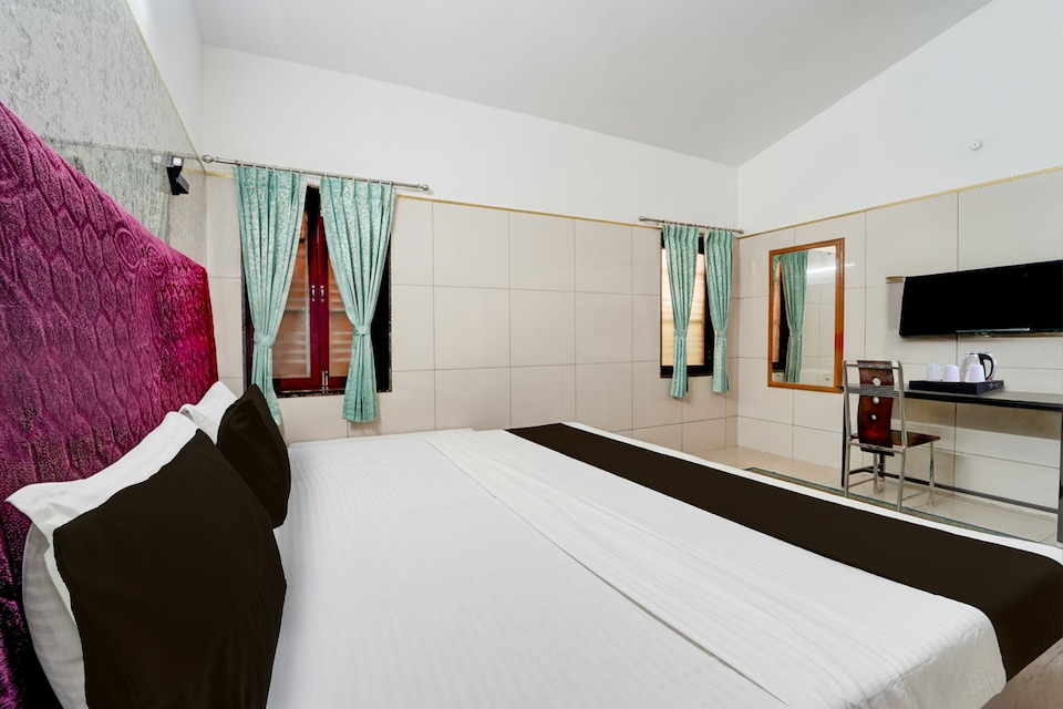 Collection O Perumalmalai Bus Terminal Formerly Raja Garden Hill View, Kodaikanal, Kodaikanal