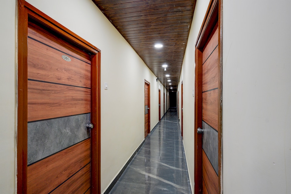 Hotel O Nova Comfort Inn, Kukatpally, Hyderabad