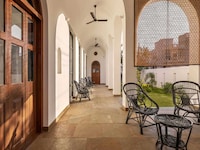 Clubhouse Hotel by CheckIn Trisur
