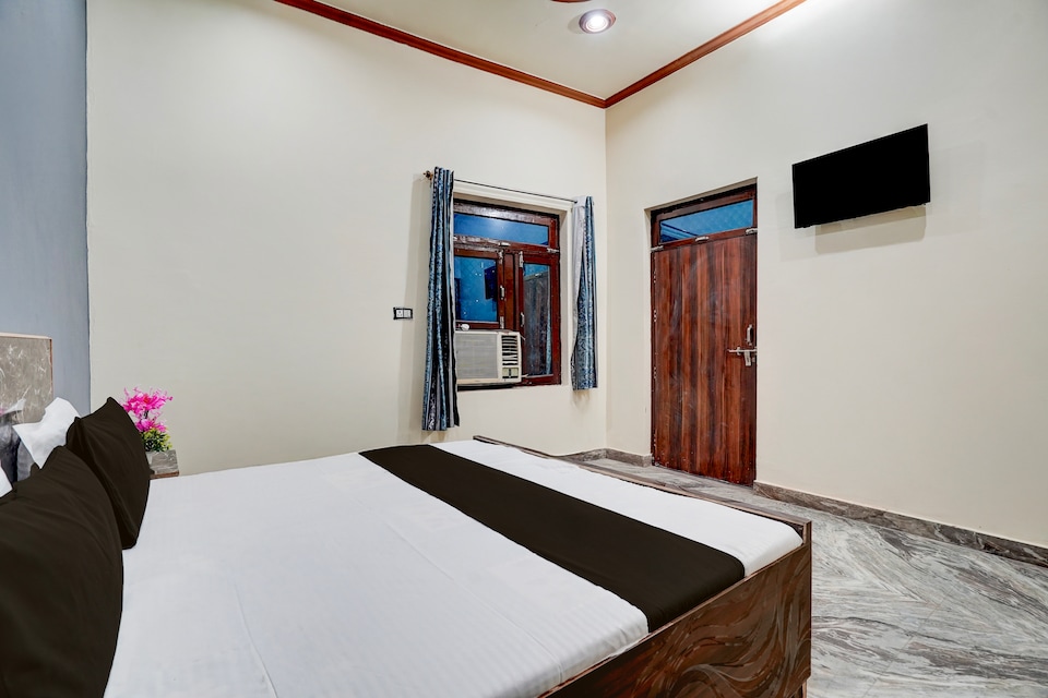 Hotel O Highway Luxury Hotel , Hathras, Hathras