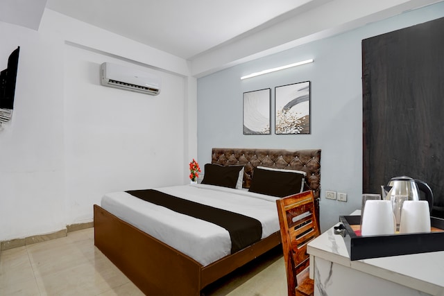 Collection O Uttam Nagar West Metro Station Formerly Vishwas Park