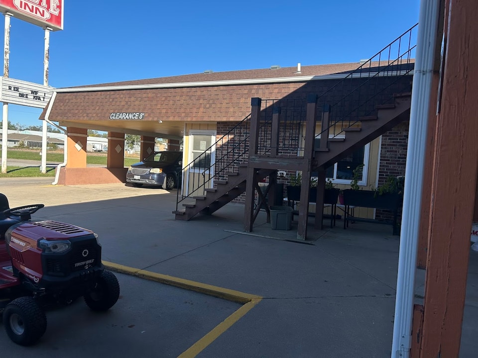 Crete Inn by Capital O Near Lincoln, Crete NE, Crete NE