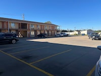 Crete Inn by Capital O Near Lincoln