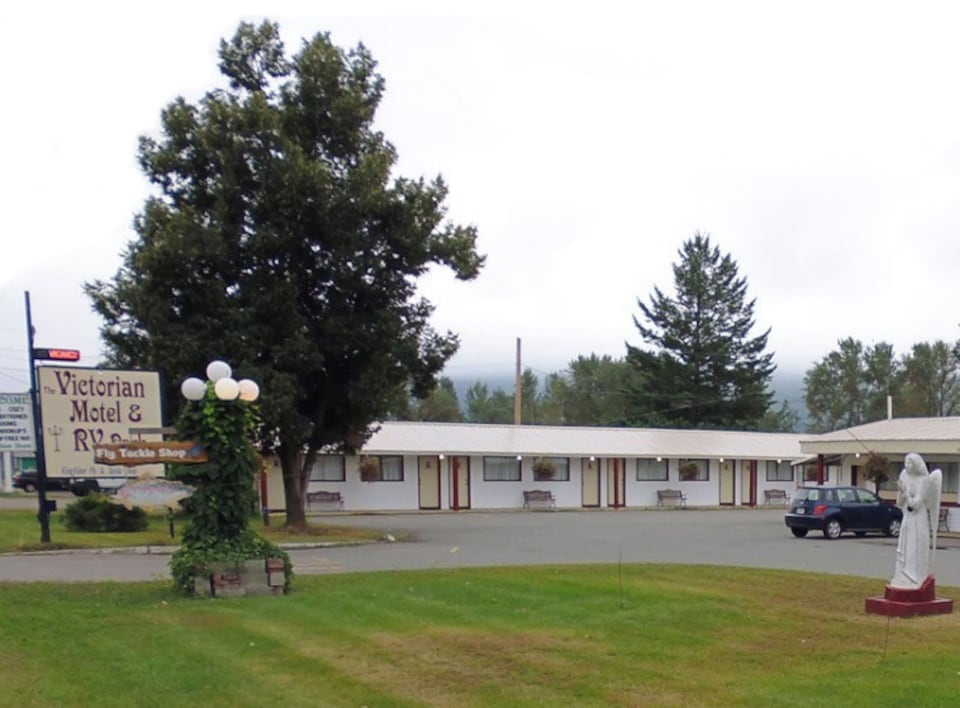 Victorian Motel & RV Park by Capital O, Grand Forks, BC, Grand Forks, BC