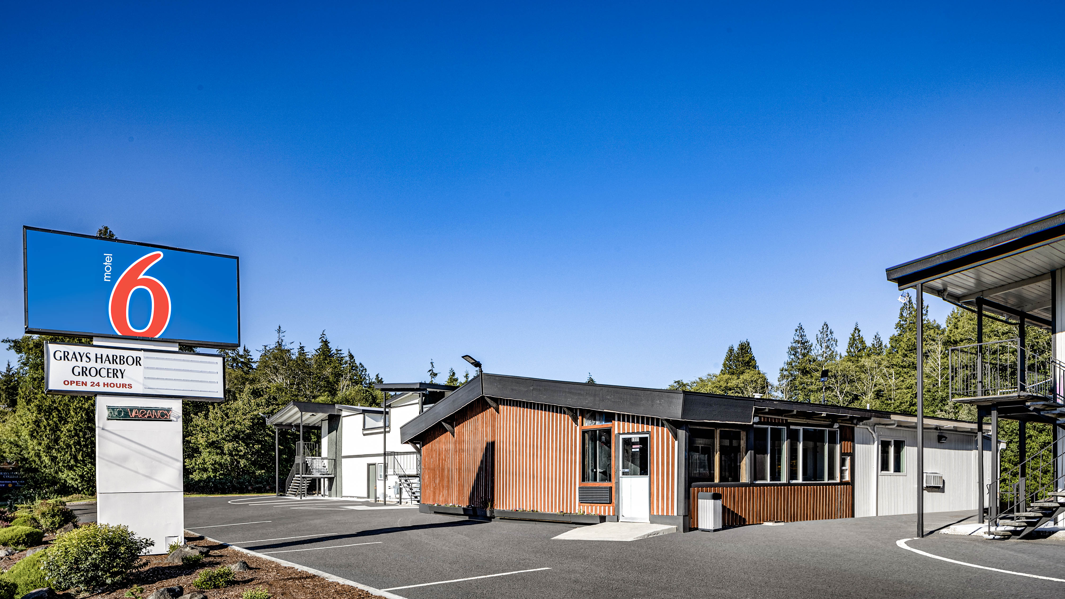 Motel 6 Aberdeen, WA - Affordable Budget-Stay