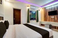 Collection O Uttaranchal University Premnagar