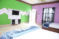 SPOT ON Shree Krishna Palace