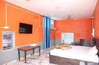 SPOT ON Shree Krishna Palace