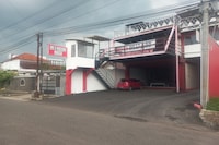 Capital O 94901 Kostel Naga