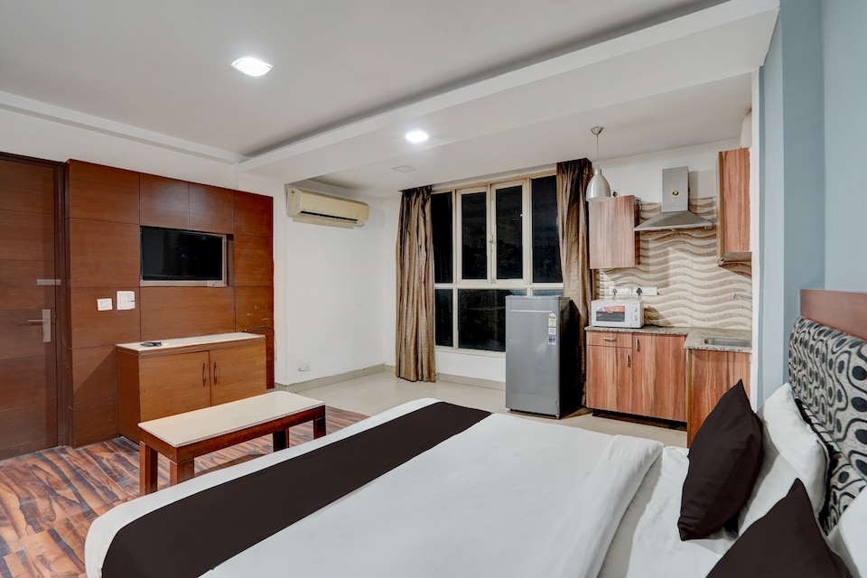 Townhouse Millenium City Centre, Cyber City, Gurgaon