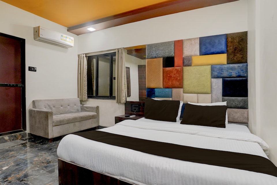 Hotel O Versova Inn, Andheri West, Mumbai