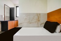 Hotel O Balaji Hotel & Banquet 