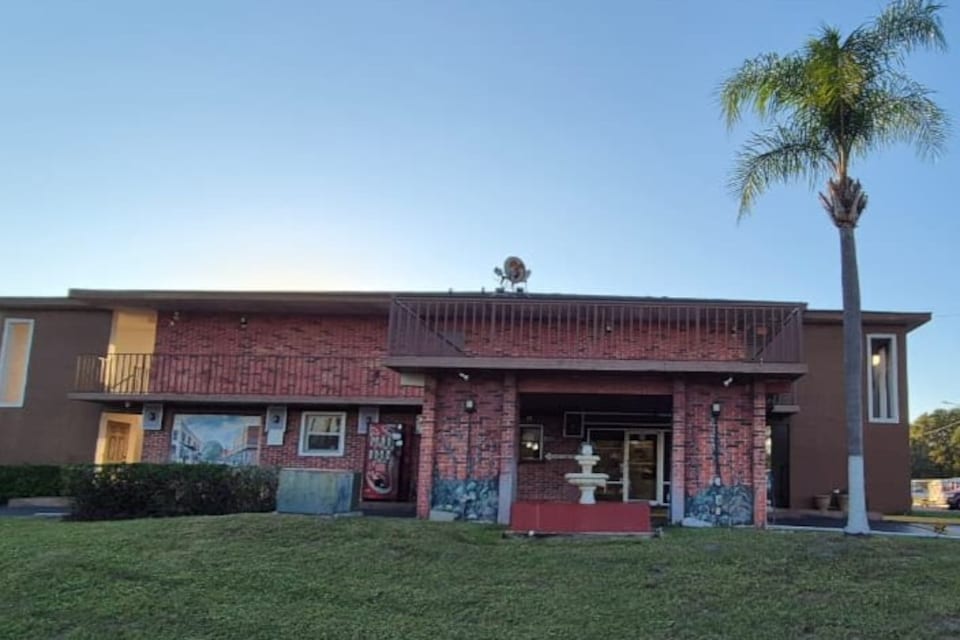 Central Motel Kissimmee Near Disney World, C34746-1, Kissimmee