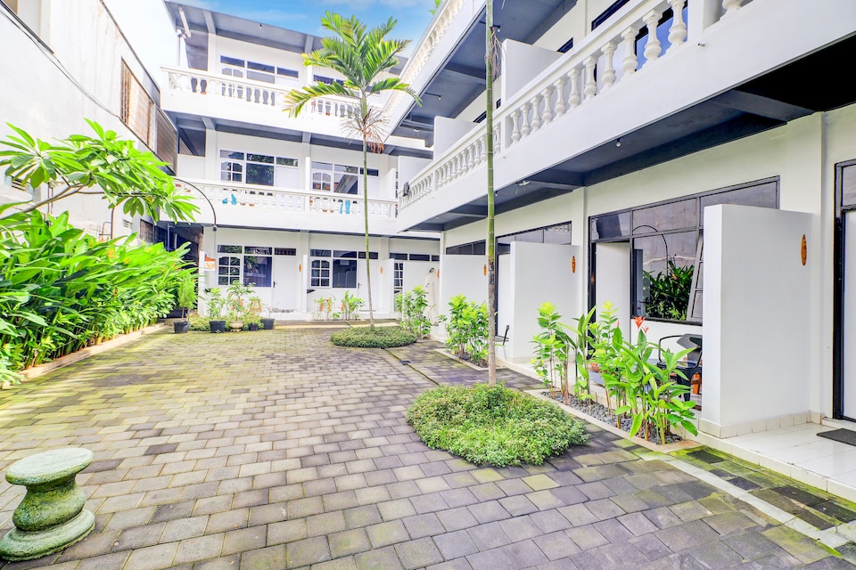 Dancenter Oka Legian Hotel, Bali, Bali