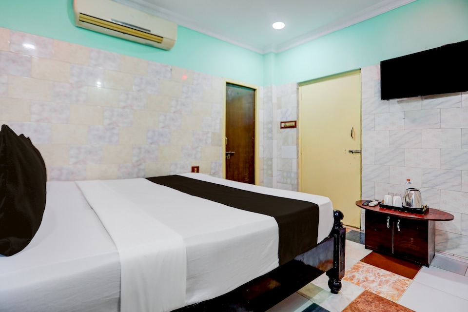 Hotel O Surya Lodge , Guntur, Guntur