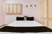 Hotel O Buckingham Canal Vijayawada