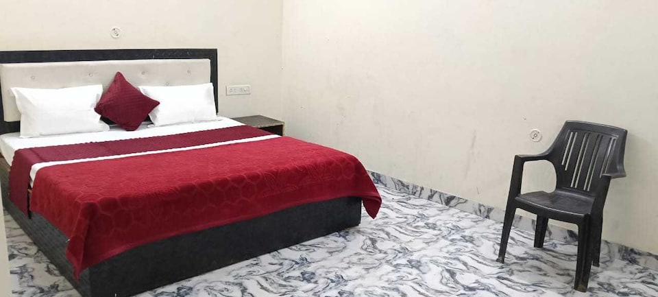 Hotel O Kingdom, Faizabad Road, Lucknow