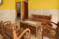 OYO 94908 Demang Kostel