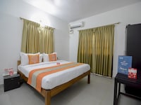 OYO Hotel Niwasa Near Calangute Beach