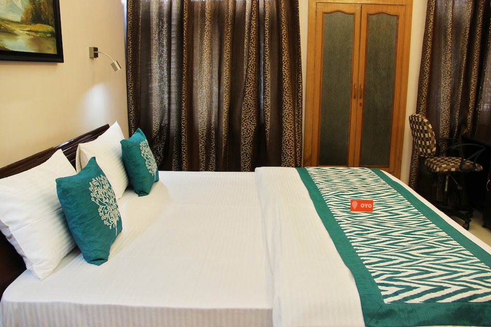OYO 2496 Hotel Sparsh Inn, Noida City, Noida