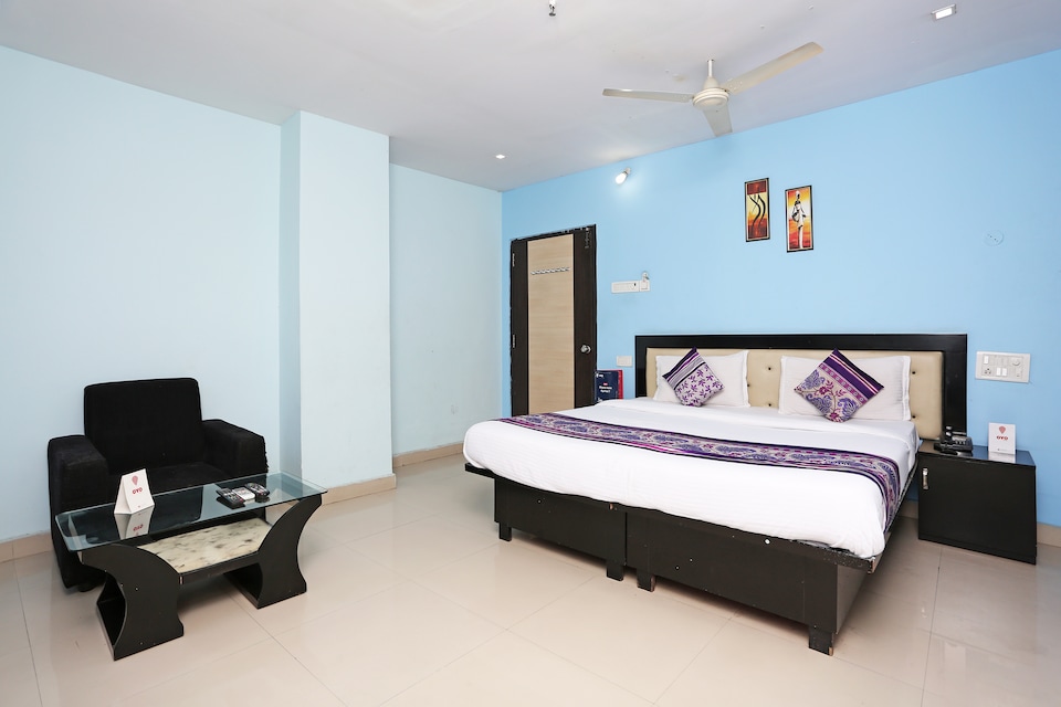 LIVE as HYD1284, Madhapur, Hyderabad