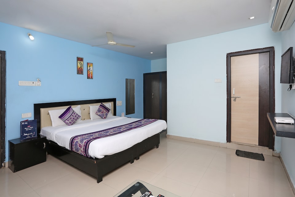 LIVE as HYD1284, Madhapur, Hyderabad