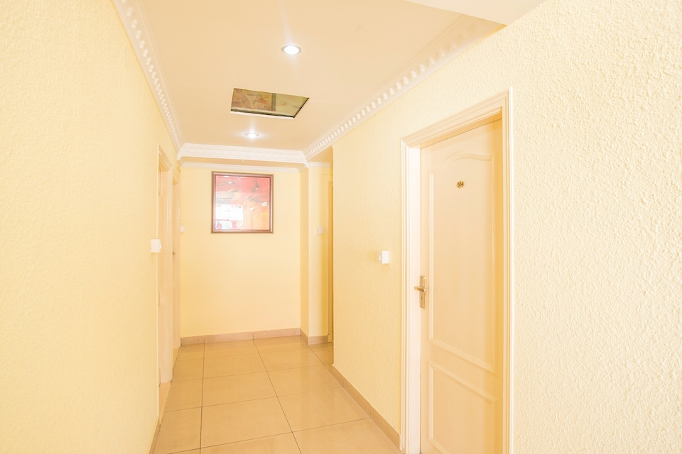 OYO Anugraha Homes Near Sri Someshwara Swami Temple, Indiranagar Extension Bangalore, Bangalore