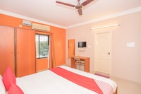 OYO Anugraha Homes Near Sri Someshwara Swami Temple